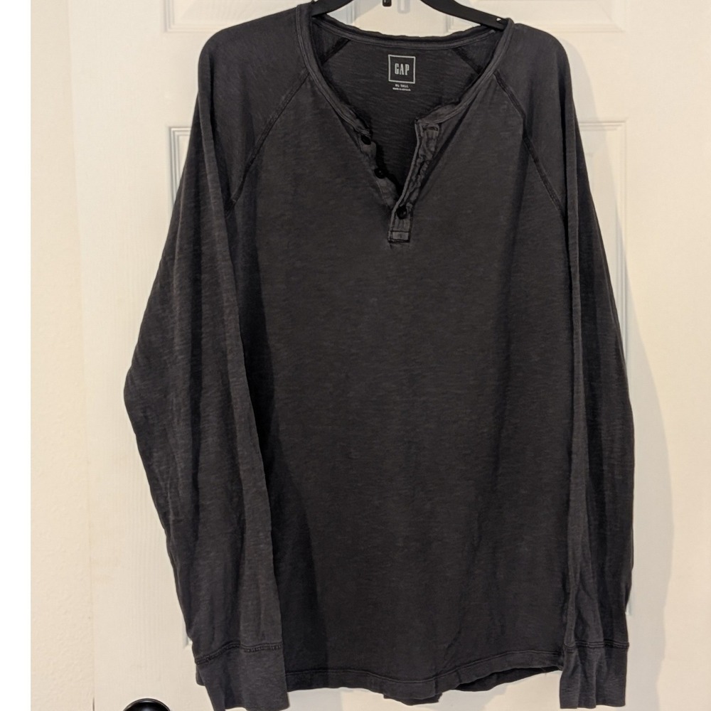 Gap Mens Henley Shirt XL Tall Charcoal Gray Long Sleeve Slub Cotton Raglan Tee